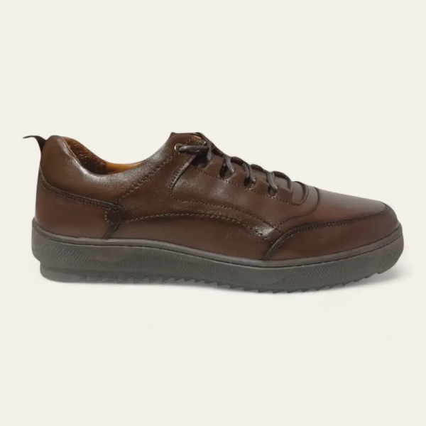 Les Chaussures De La Marque SASH pour Hommes Allient Parfaitement Style Confort et Légèreté. Elles offrent un maintien optimal du Pied tout en étant extrêmement Souples et Agréables a porter